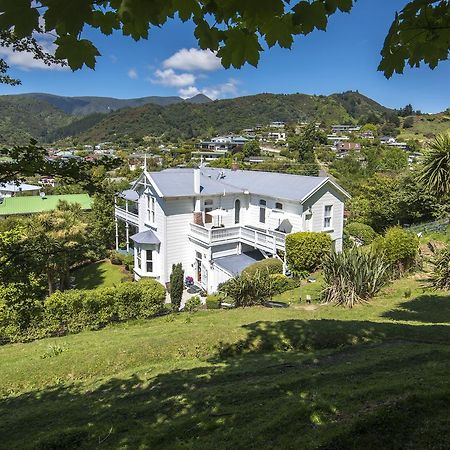 Sennen House Boutique Accommodation Пиктон Экстерьер фото